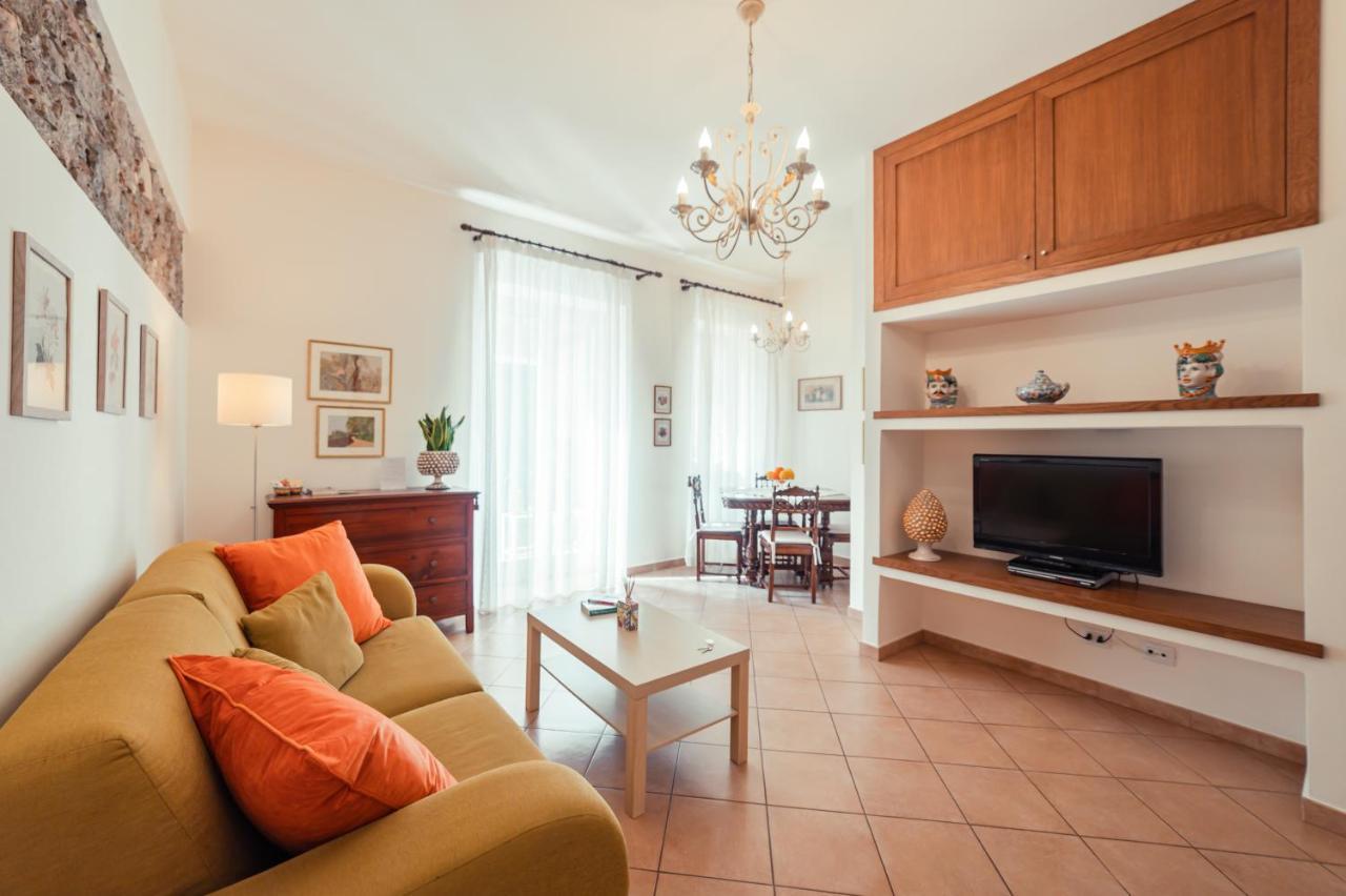 Taoapartments - Casa Antonella Taormina Eksteriør bilde